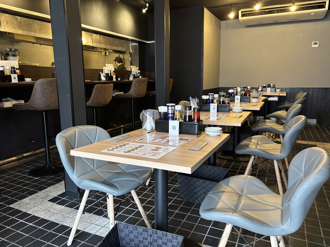 鴨出汁麺 シフク 黒川店